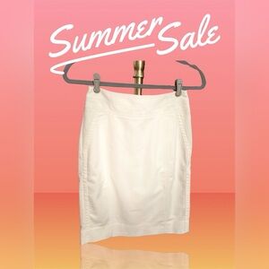 Chic knee-length skirt with stitching